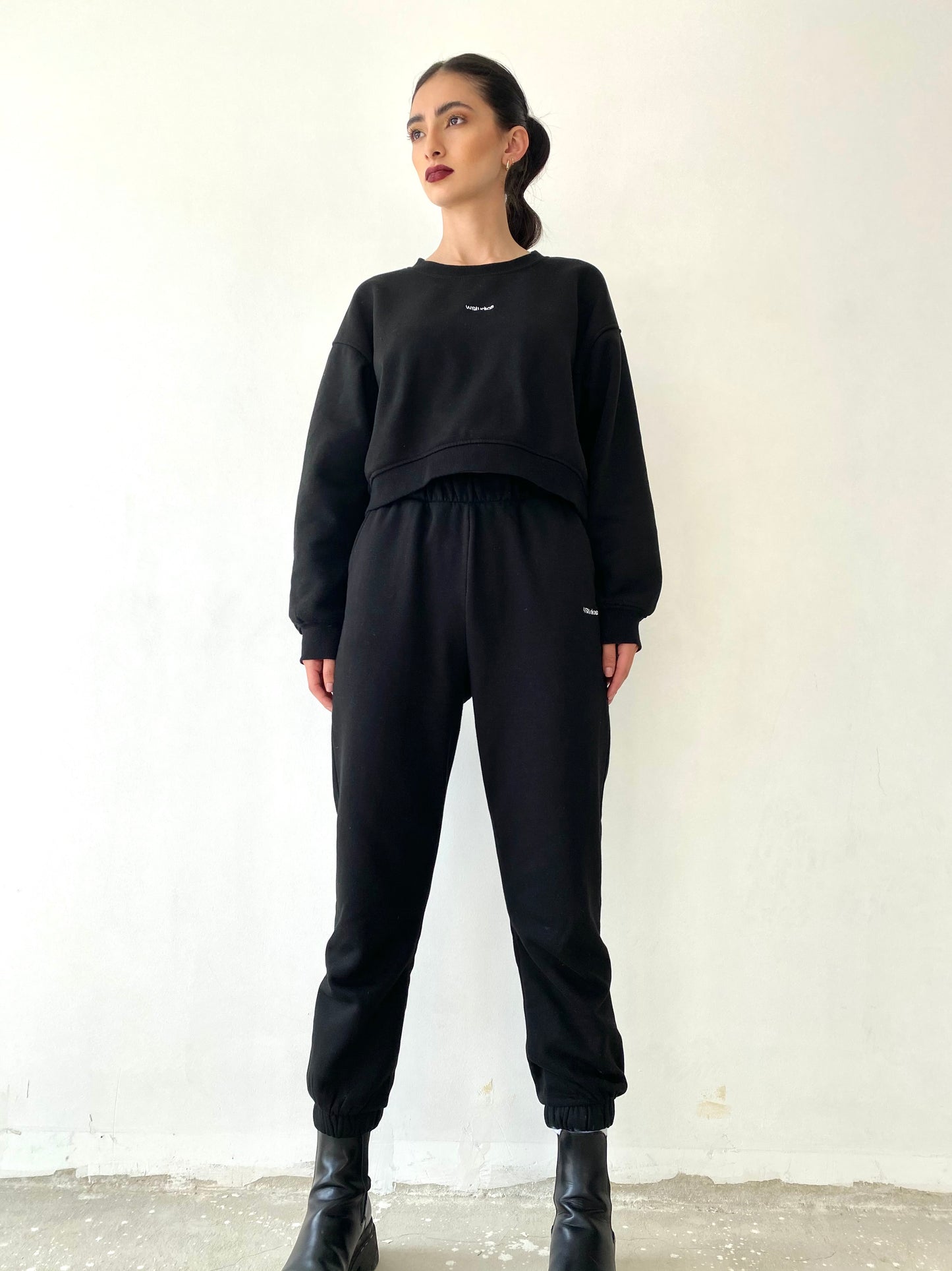 CROPPED SWEATSHIRT BLACK