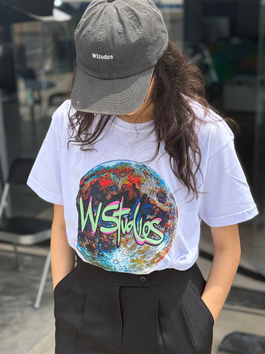 MOON TSHIRT