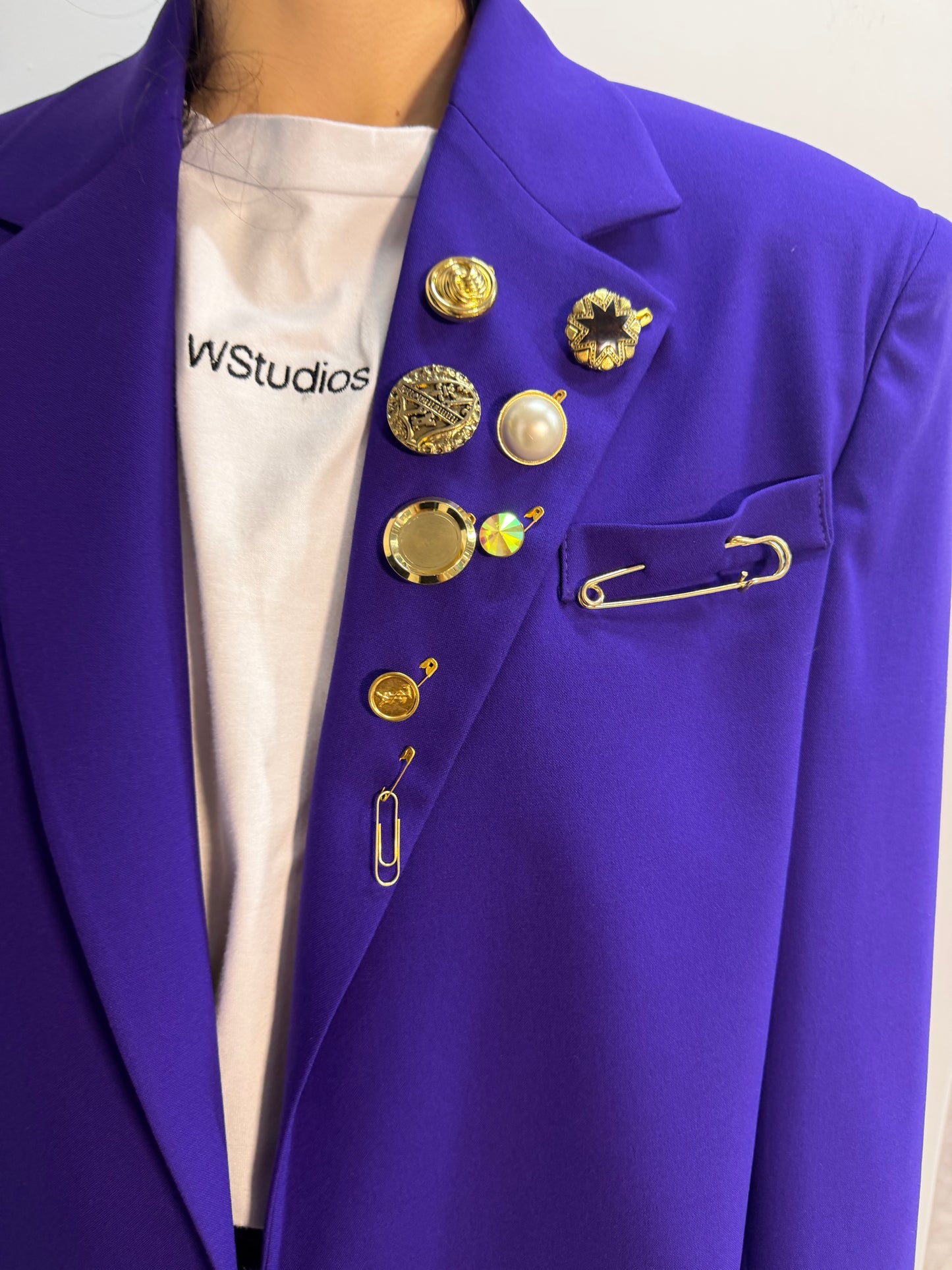 PUNCH SUIT